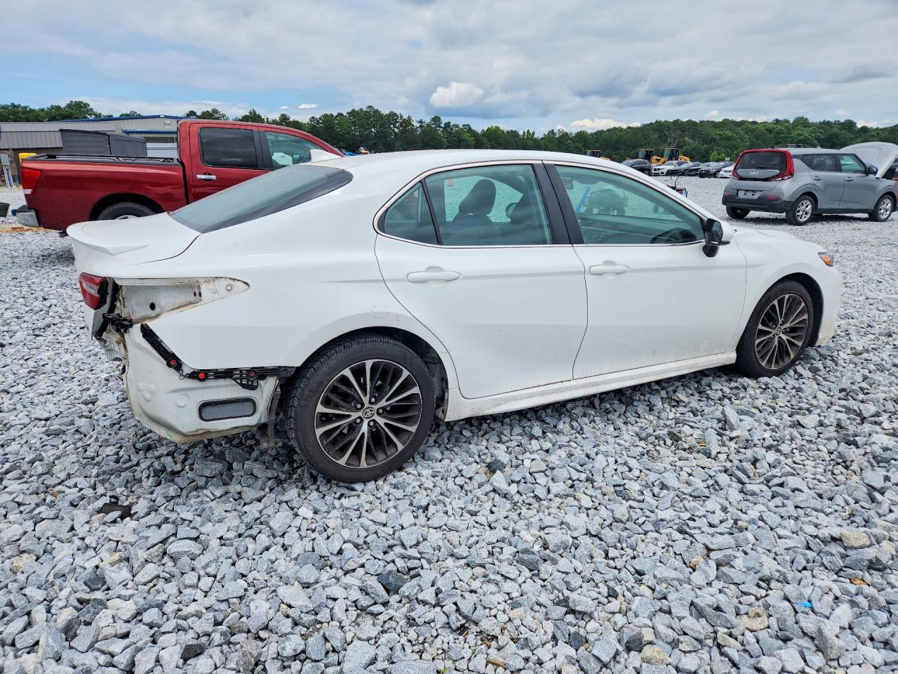 2020 TOYOTA CAMRY SE — снимка 3