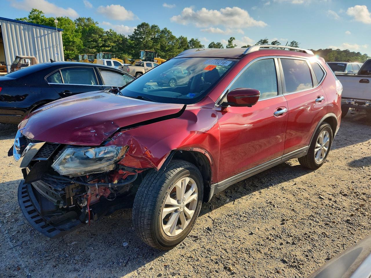 2016 NISSAN ROGUE SV
