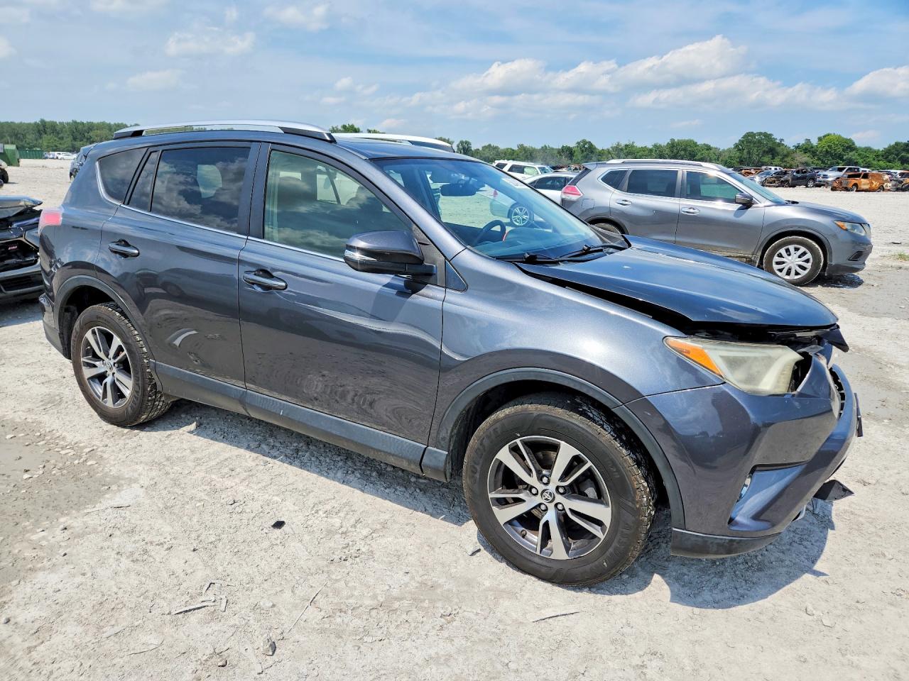 2016 TOYOTA RAV4 XLE — снимка 4