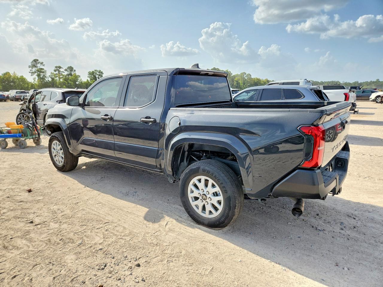 2026 TOYOTA TACOMA SR — снимка 3