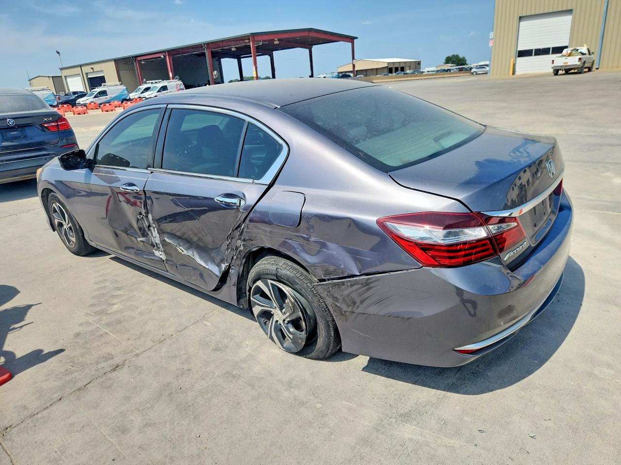 2016 HONDA ACCORD LX — снимка 2