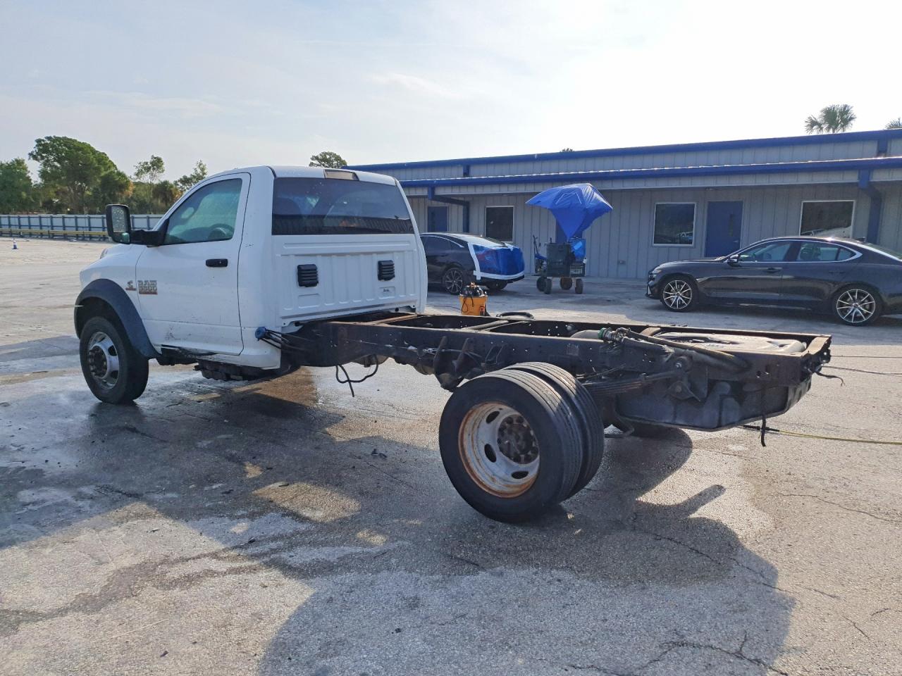 2015 RAM 5500 — снимка 2