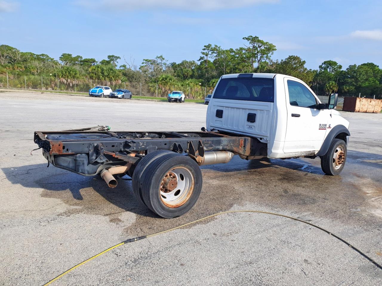2015 RAM 5500 — снимка 3