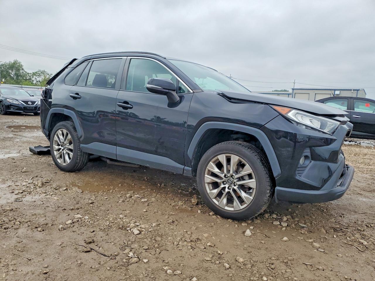 2019 TOYOTA RAV4 XLE PREMIUM — снимка 4