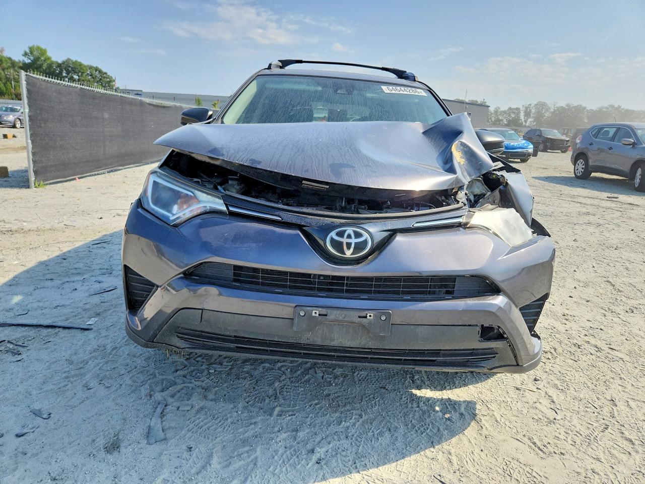 2018 TOYOTA RAV4 LE — снимка 5