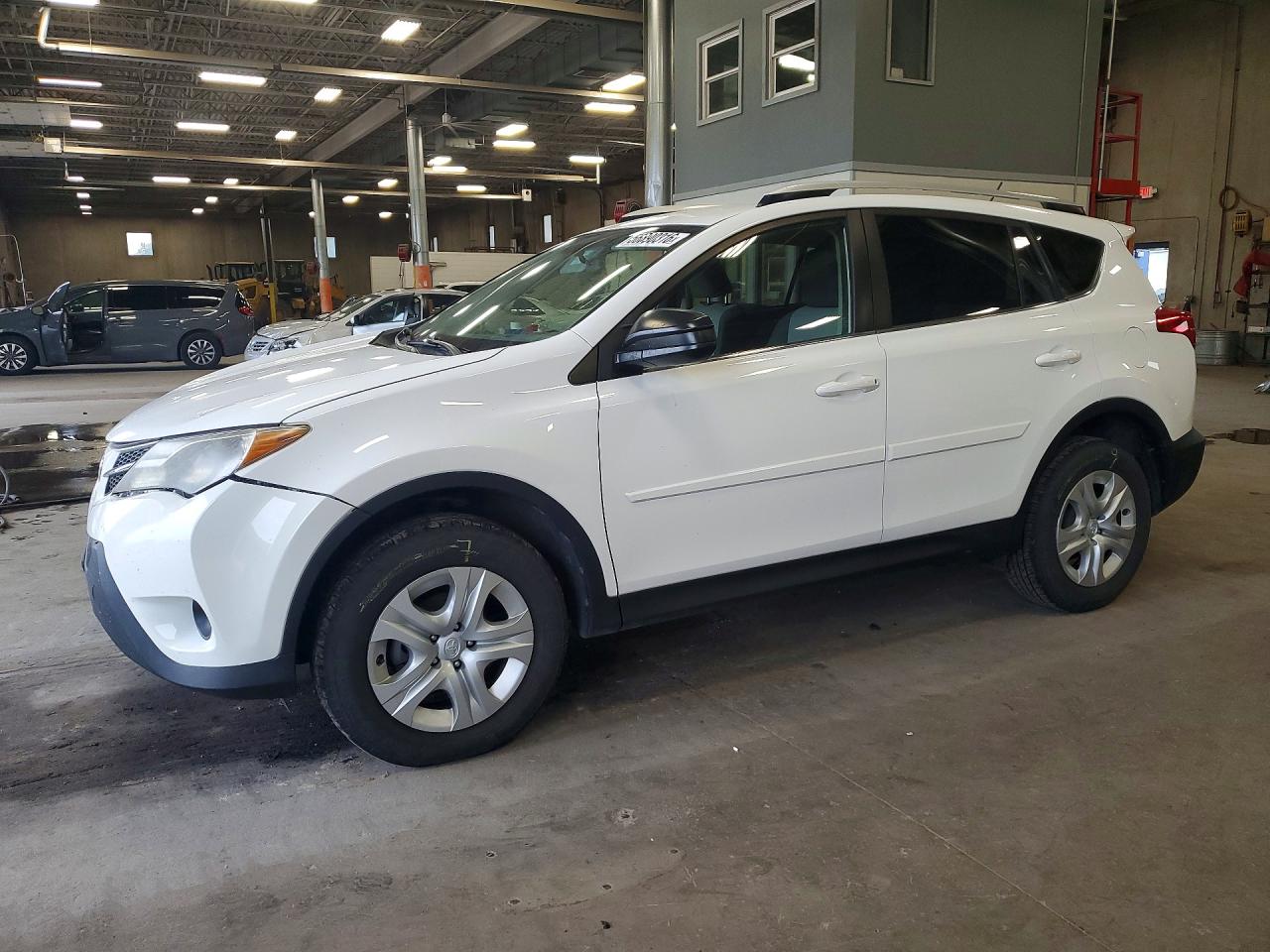 2015 TOYOTA RAV4 LE AWD
