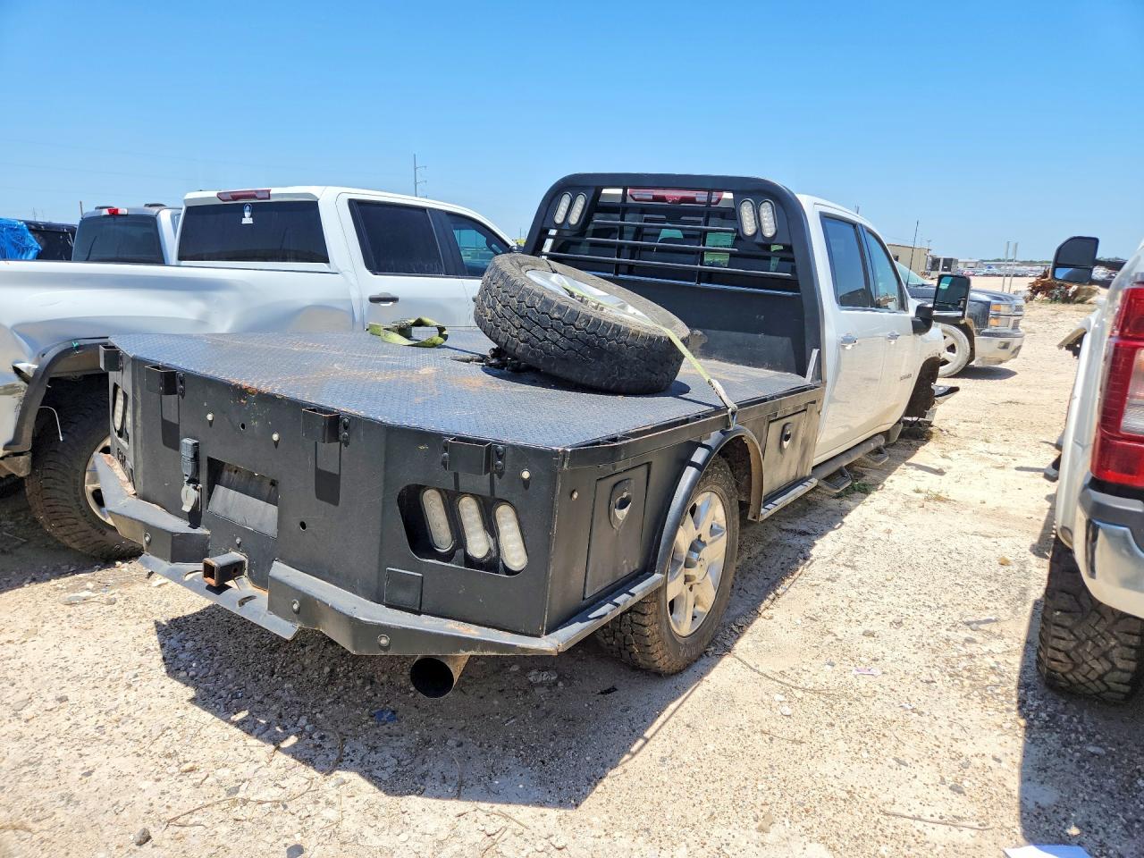 2020 CHEVROLET SILVERADO K3500 LTZ — снимка 3