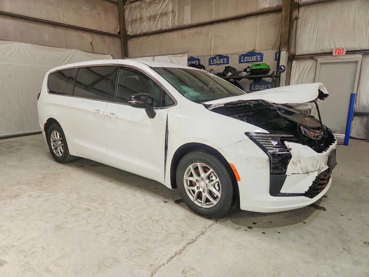 2027 CHRYSLER PACIFICA SELECT — снимка 4