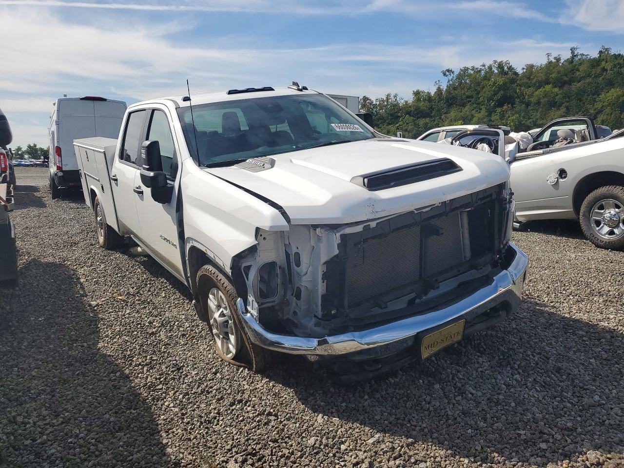 2026 CHEVROLET SILVERADO K2500 HEAVY DUTY — снимка 4
