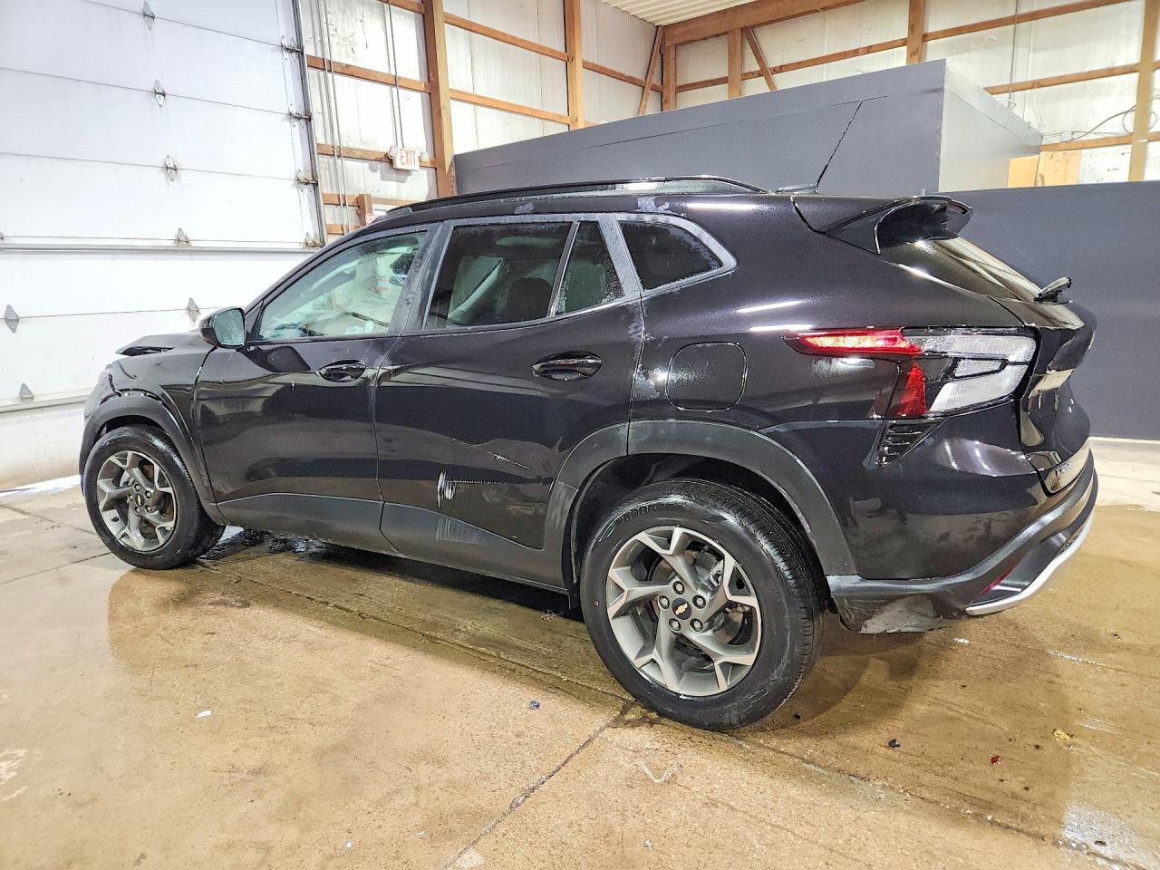 2025 CHEVROLET TRAX 1LT — снимка 2