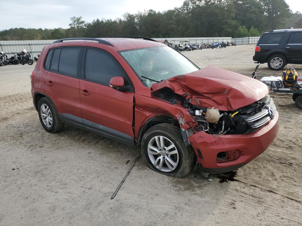 2016 VOLKSWAGEN TIGUAN S — снимка 4