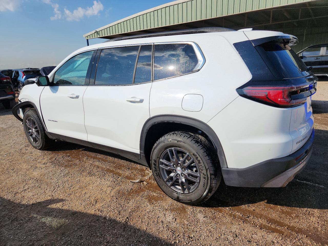 2026 GMC ACADIA ELEVATION — photo 2