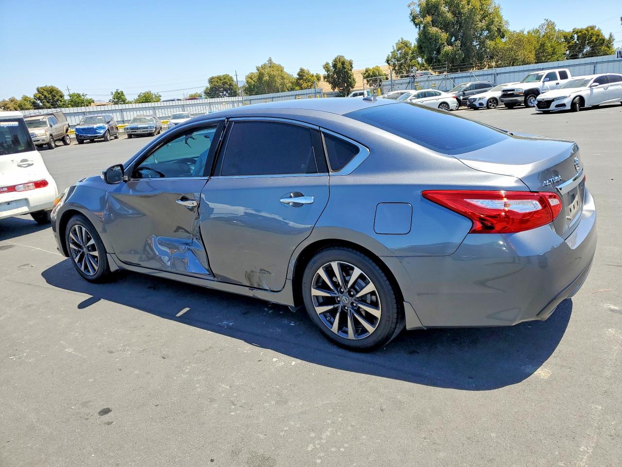 2016 NISSAN ALTIMA 2.5 SL — снимка 2