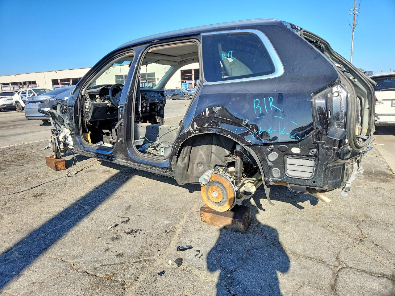 2026 VOLVO XC90 CORE — photo 2