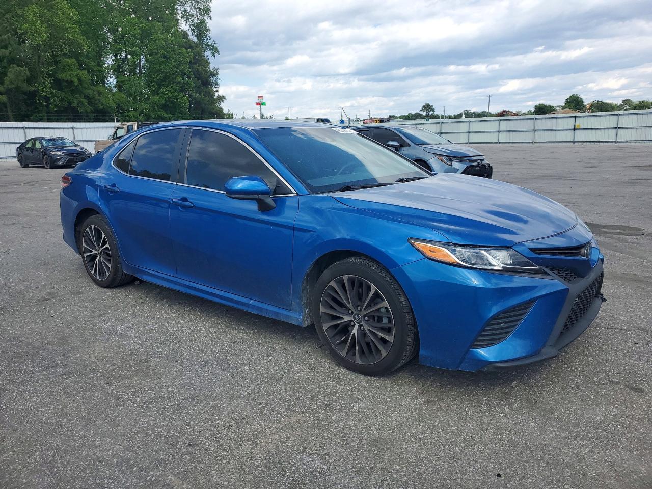 2018 TOYOTA CAMRY SE — снимка 4