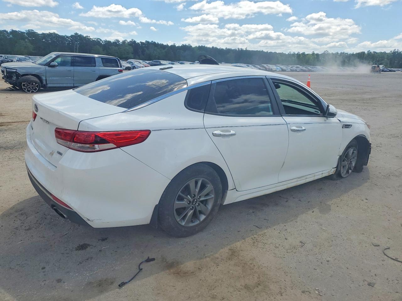 2016 KIA OPTIMA LX TURBO — снимка 3