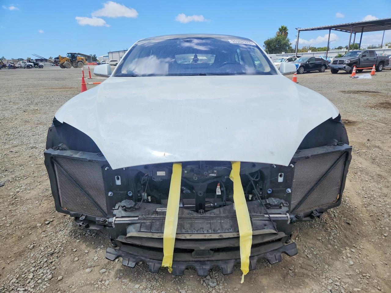 2015 TESLA MODEL S — снимка 5