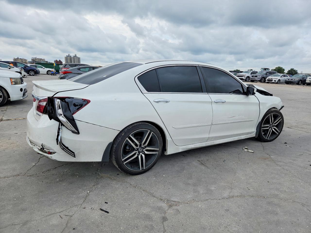 2017 HONDA ACCORD SPORT — снимка 3