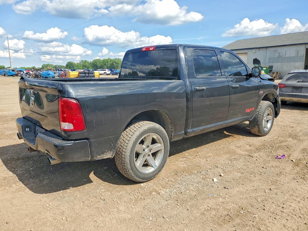 2018 RAM 1500 ST — снимка 3
