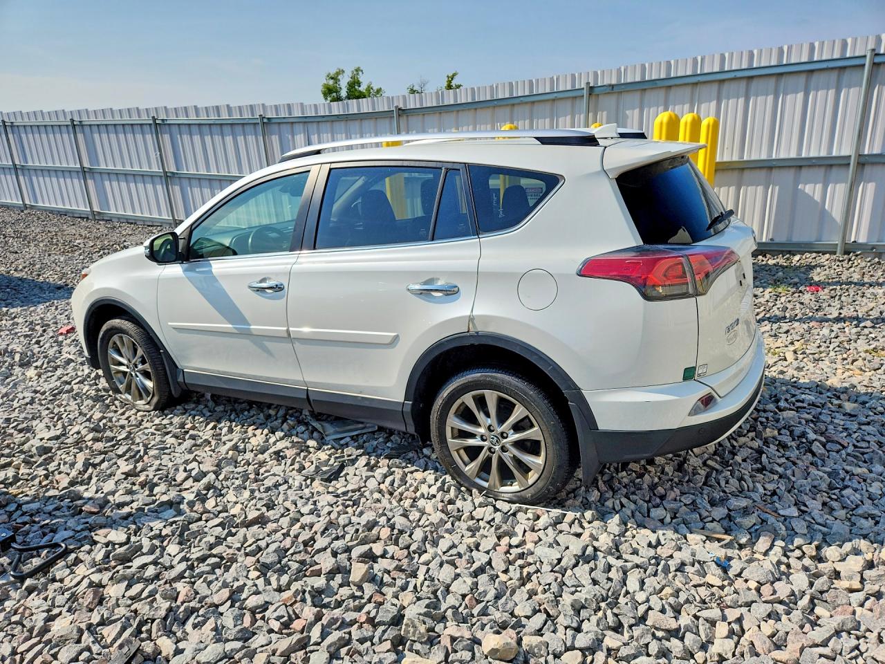 2016 TOYOTA RAV4 LIMITED — снимка 2
