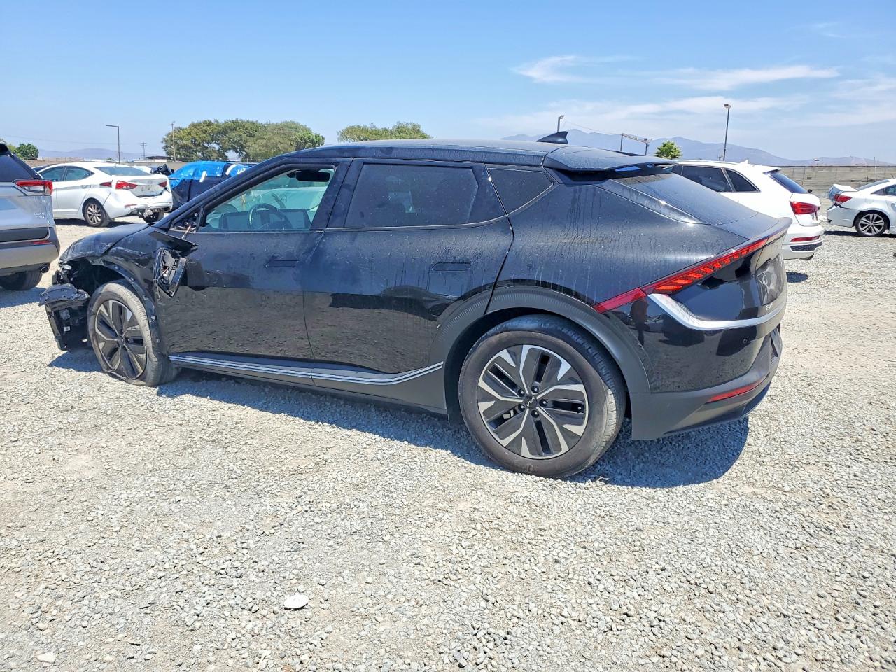 2024 KIA EV6 LIGHT LONG RANGE — снимка 2