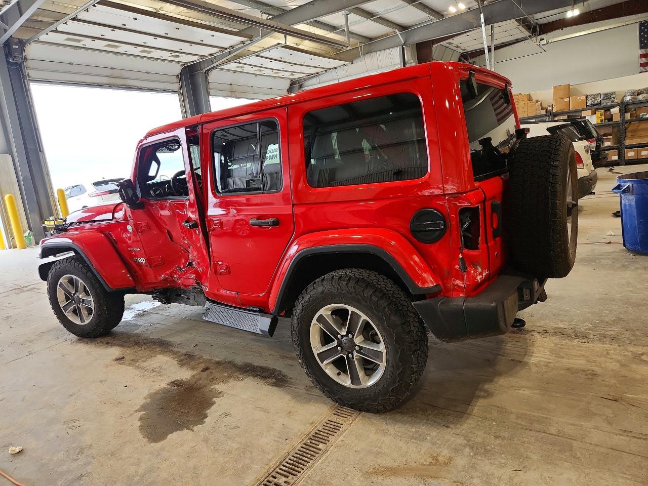2018 JEEP WRANGLER UNLIMITED SAHARA — снимка 2