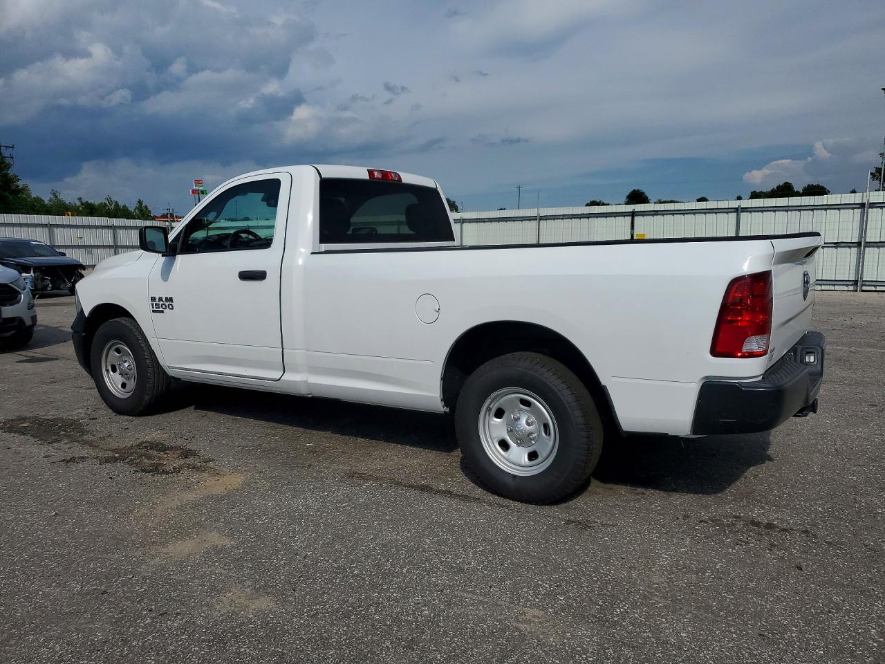 2022 RAM 1500 CLASSIC TRADESMAN — снимка 2