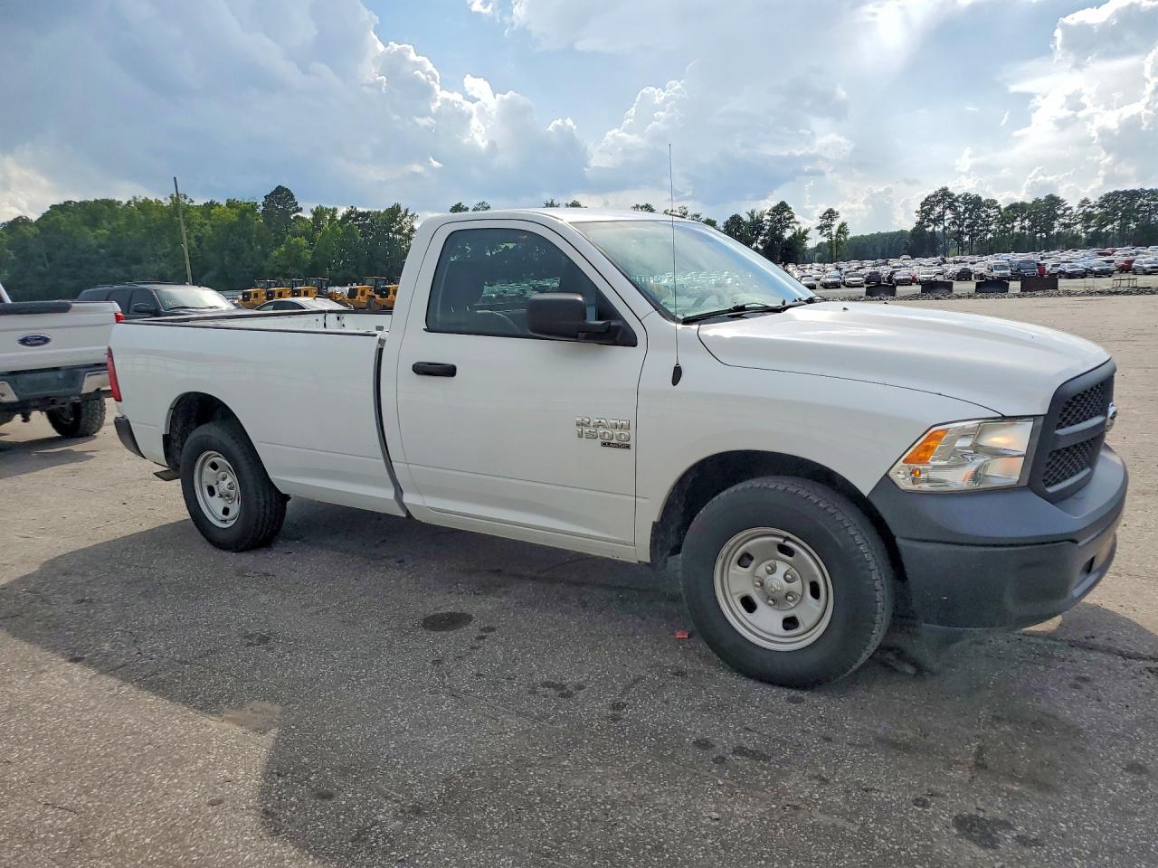 2022 RAM 1500 CLASSIC TRADESMAN — снимка 4