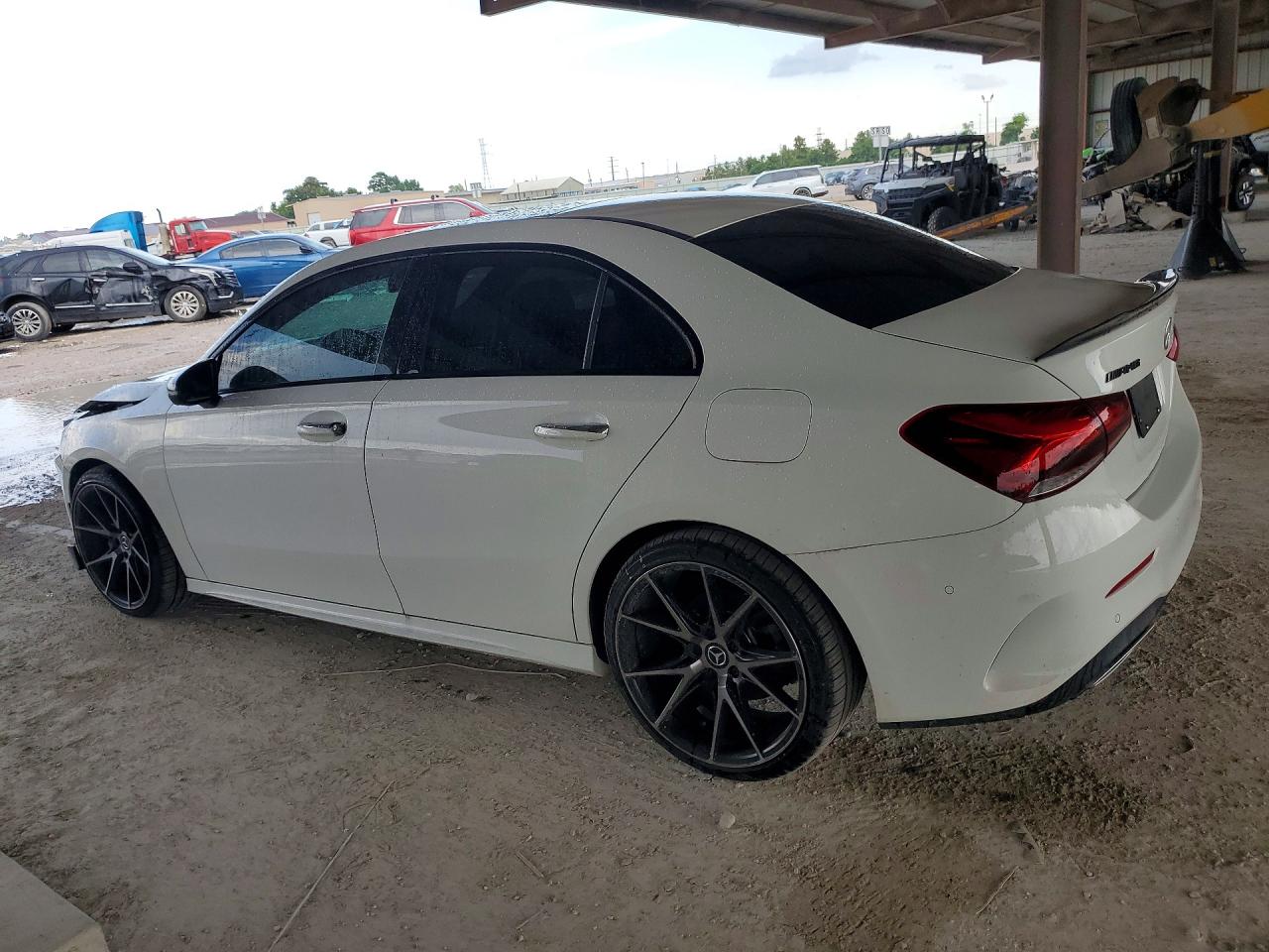 2021 MERCEDES-BENZ A 220 — снимка 2