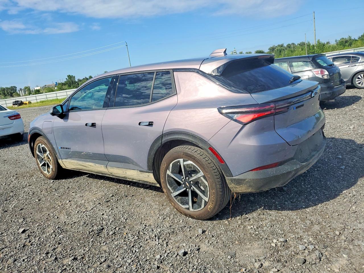 2026 CHEVROLET EQUINOX LT — снимка 2
