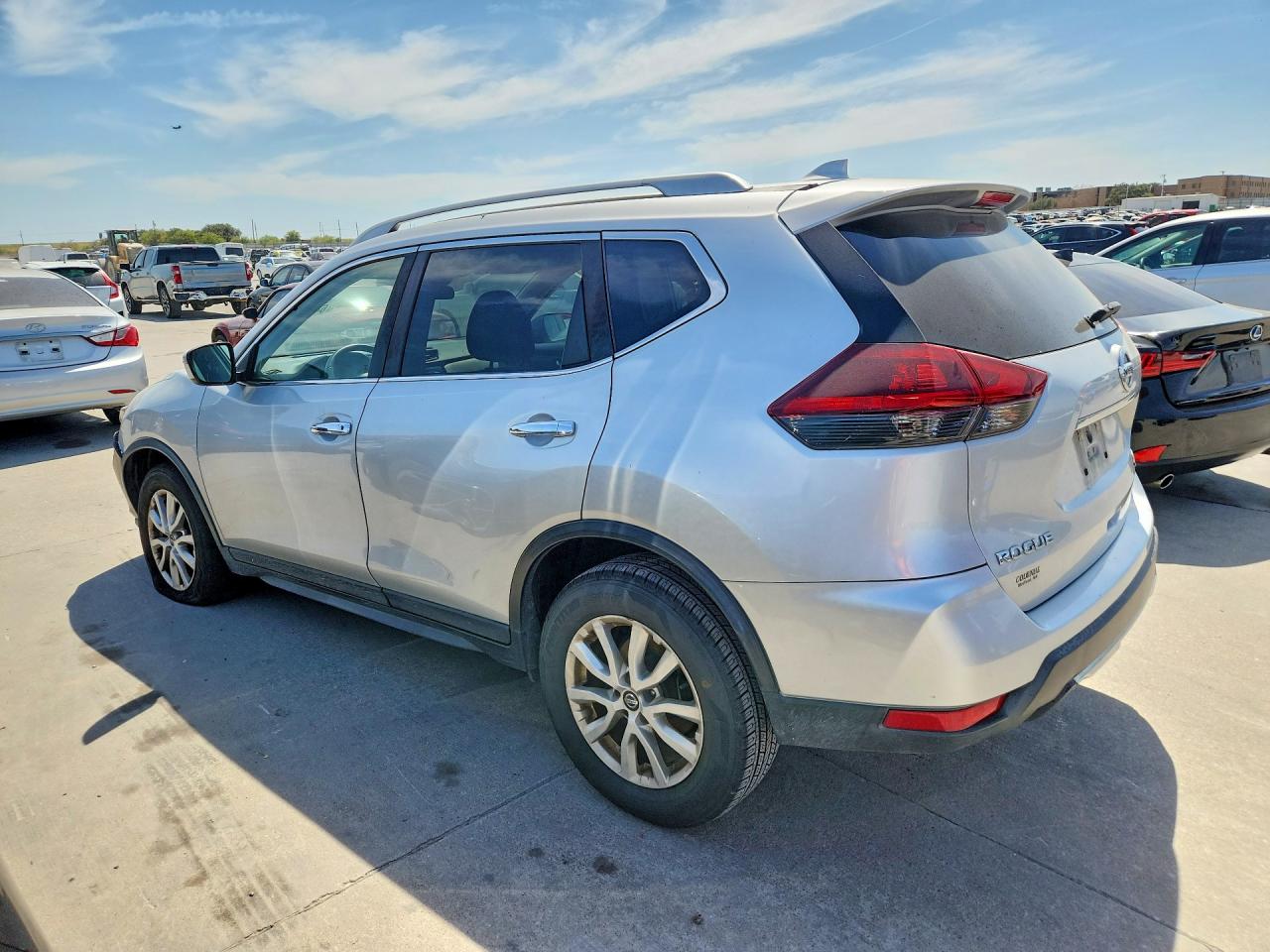 2019 NISSAN ROGUE S — снимка 2