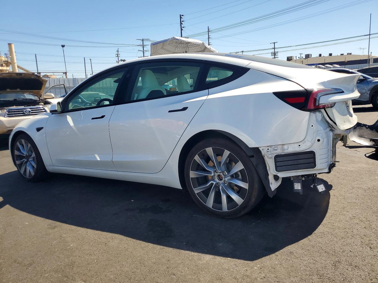 2024 TESLA MODEL 3 — снимка 2