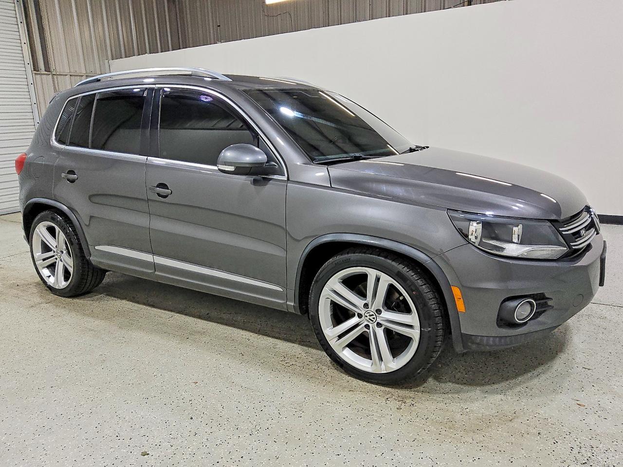 2016 VOLKSWAGEN TIGUAN S — снимка 4