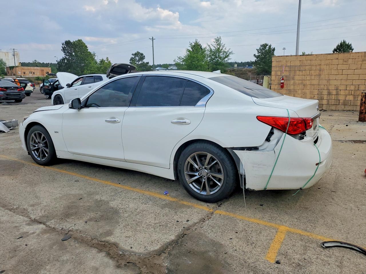2017 INFINITI Q50 3.0T SIGNATURE EDITION — снимка 2