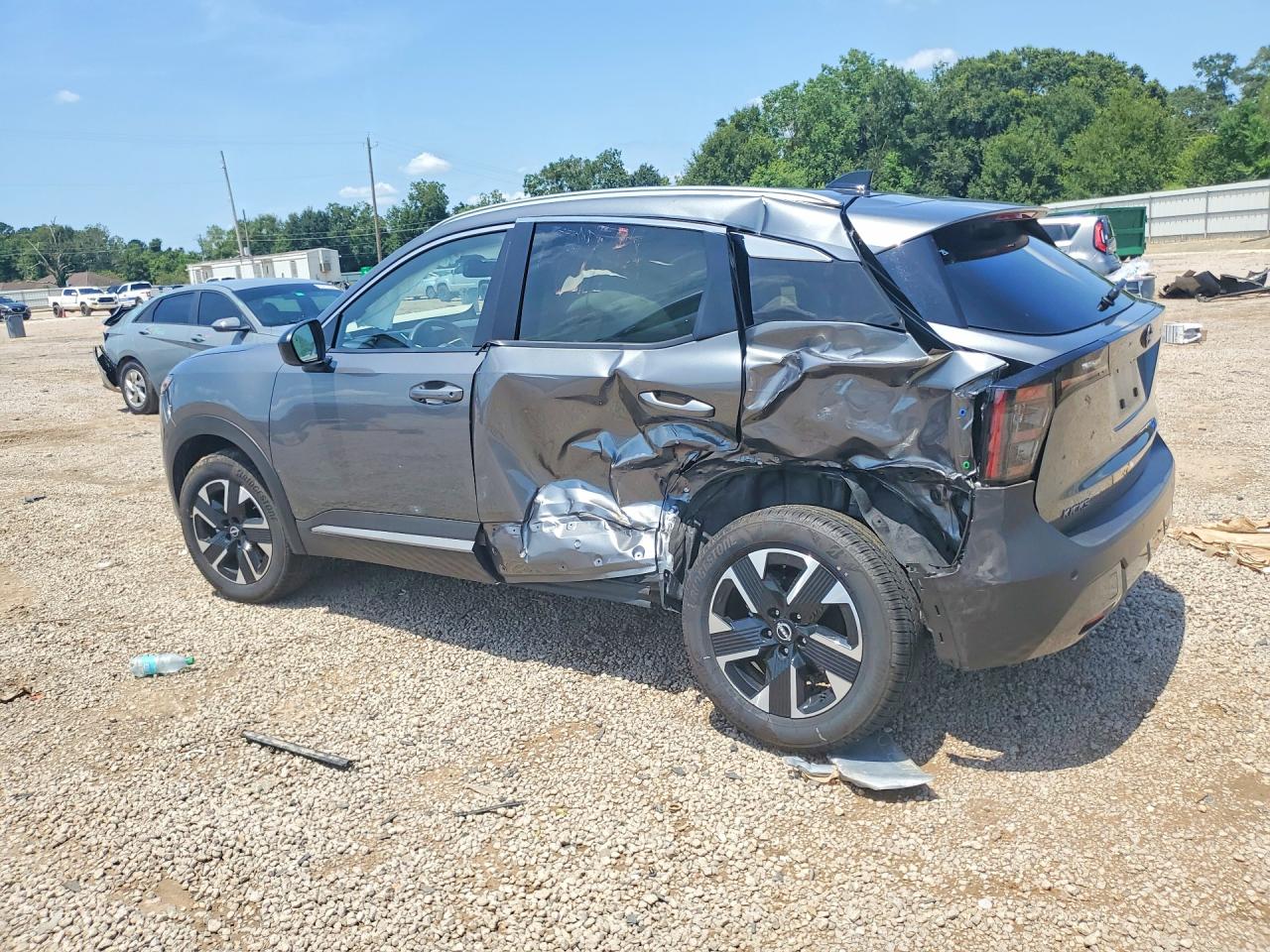 2026 NISSAN KICKS SV — снимка 2