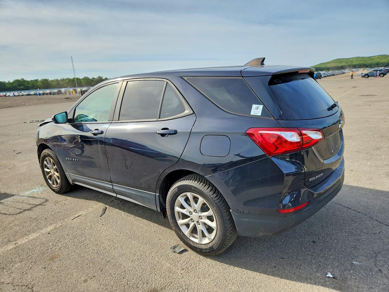 2020 CHEVROLET EQUINOX LS — снимка 2