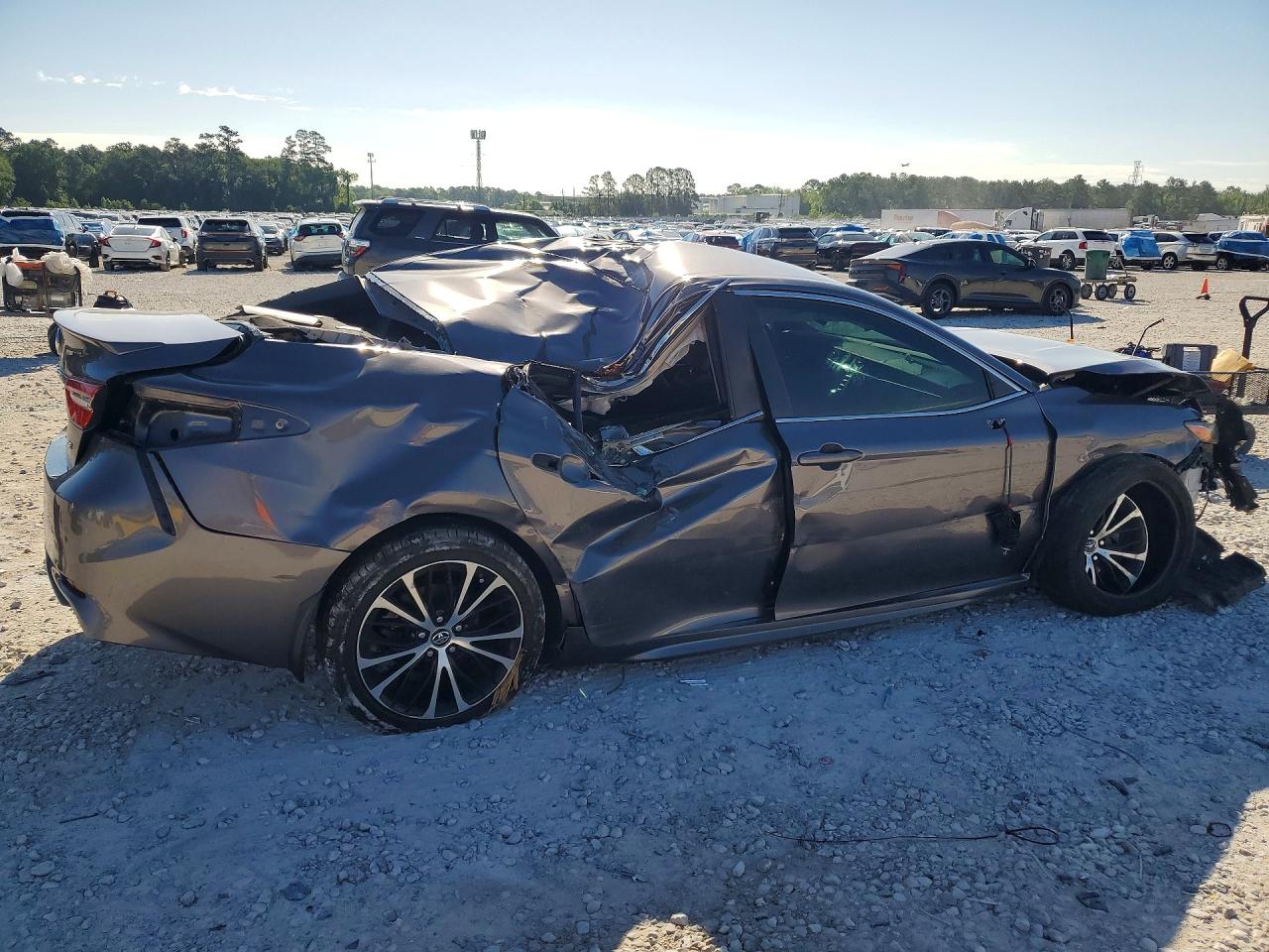 2018 TOYOTA CAMRY SE — снимка 3