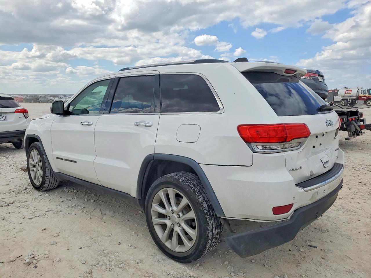 2017 JEEP GRAND CHEROKEE LIMITED — снимка 2