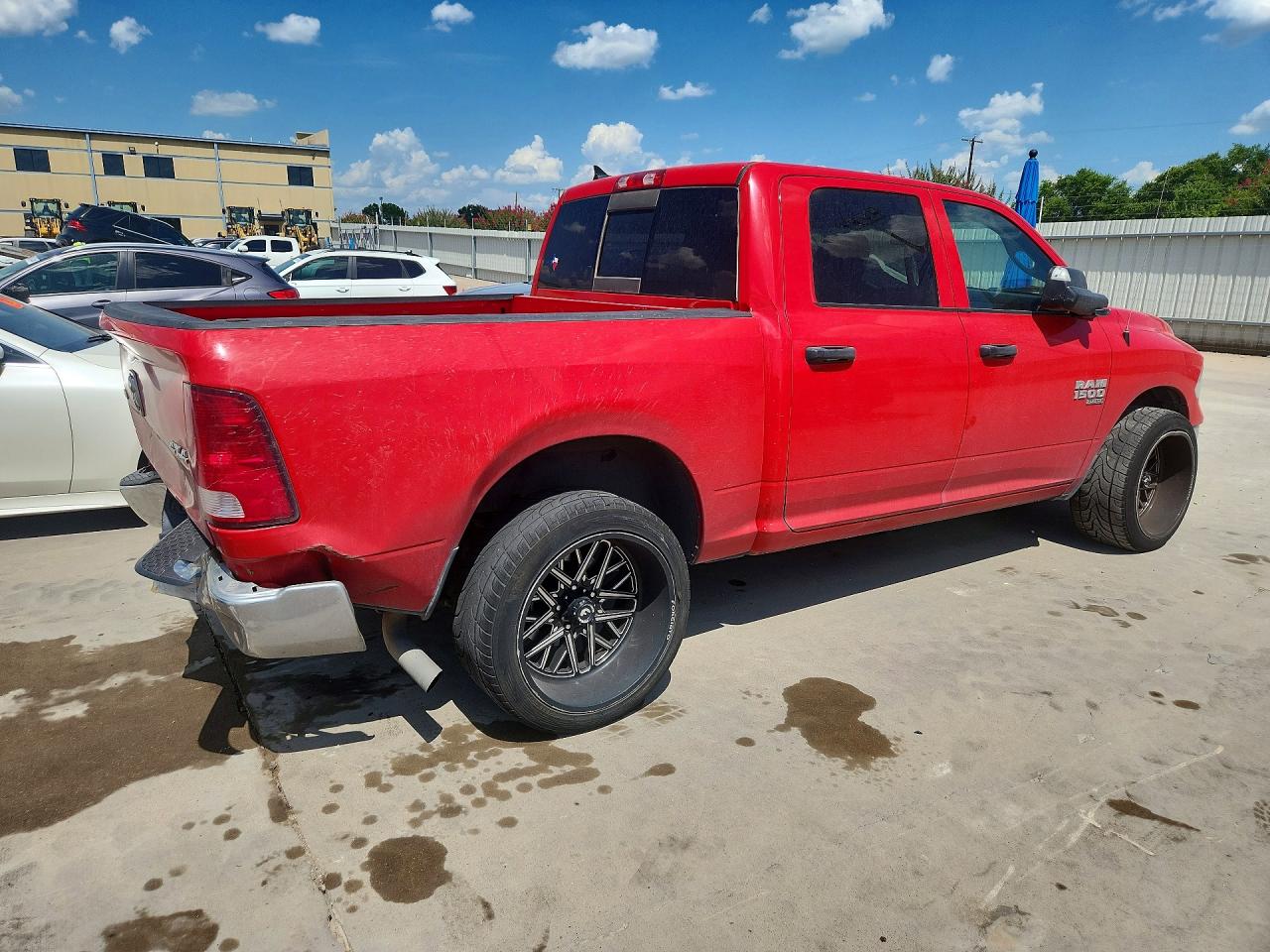 2023 RAM 1500 CLASSIC SLT — снимка 3