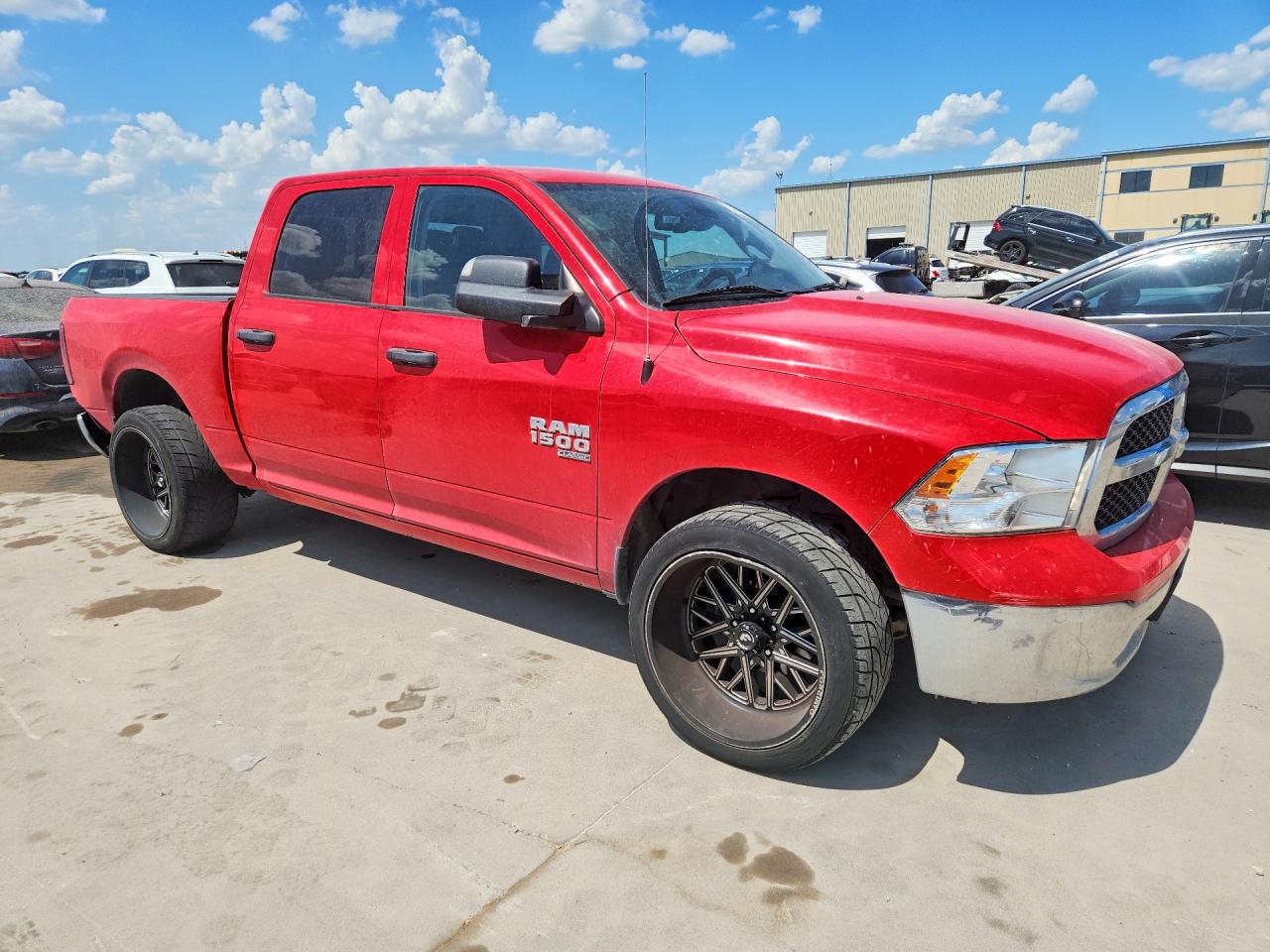 2023 RAM 1500 CLASSIC SLT — снимка 4