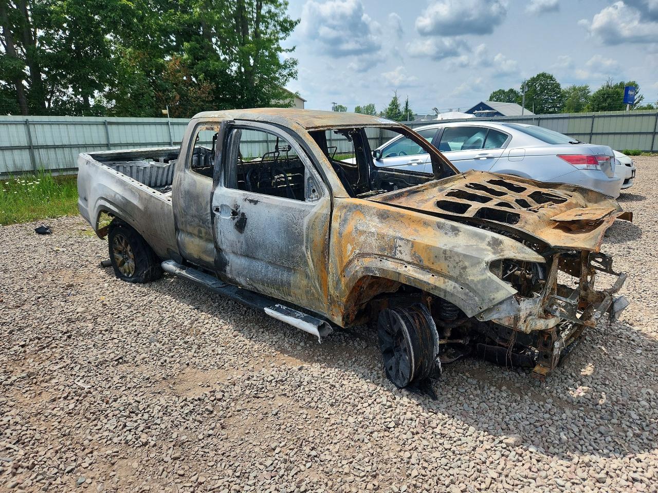 2017 TOYOTA TACOMA SR5 V6 — снимка 4