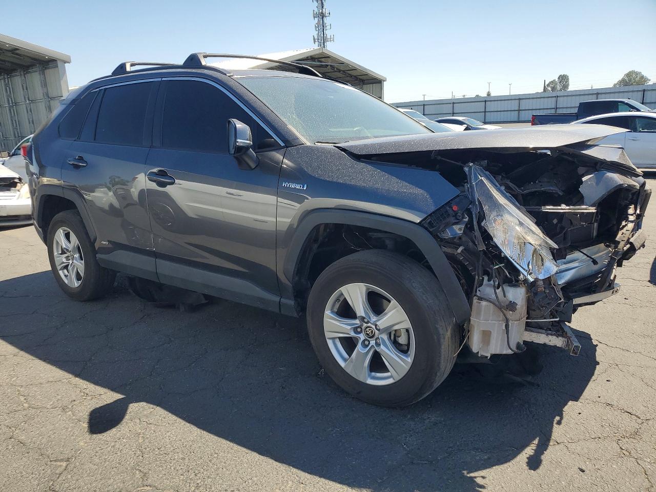 2021 TOYOTA RAV4 LE — снимка 4