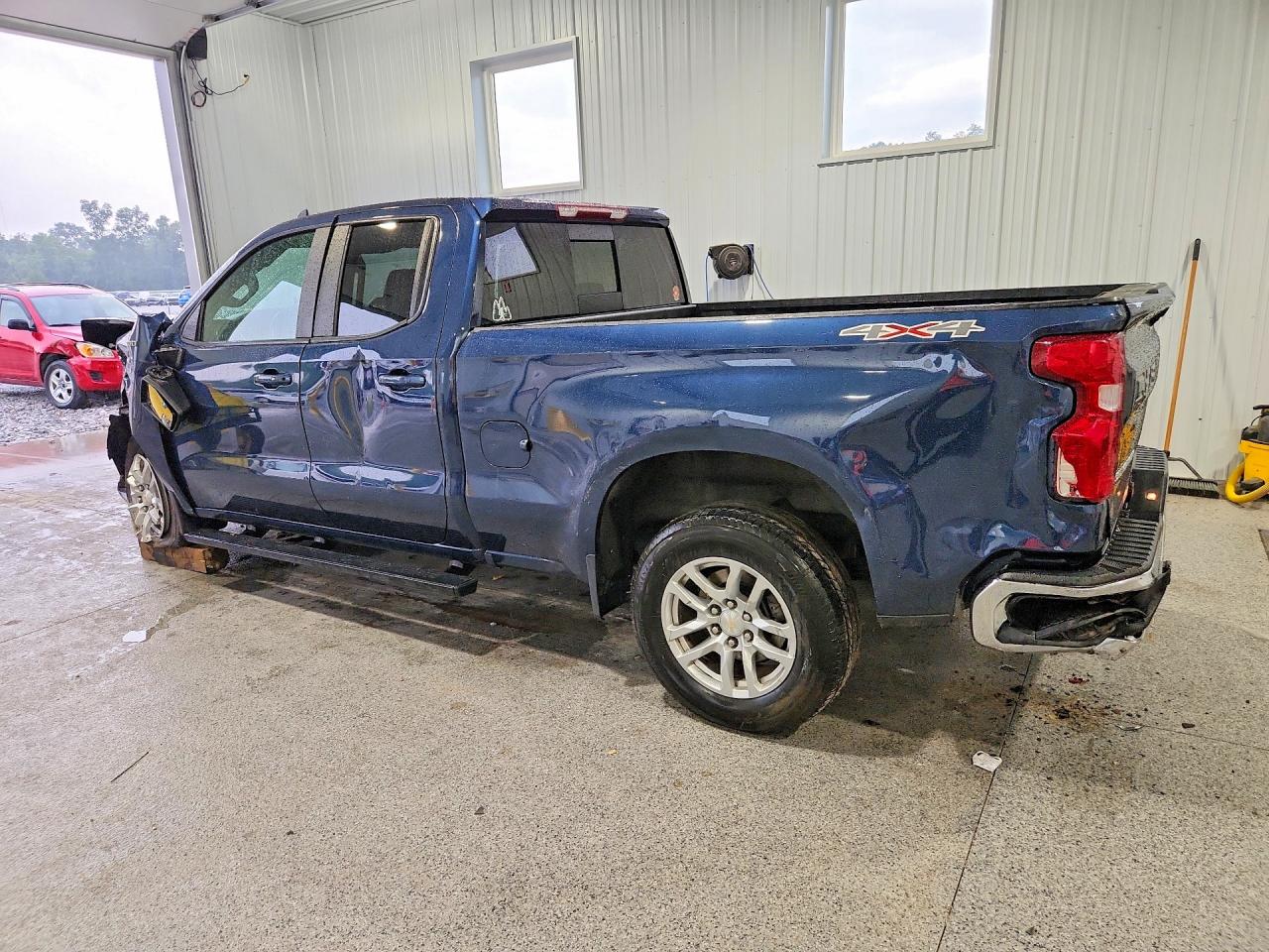 2020 CHEVROLET SILVERADO K1500 LT — снимка 2