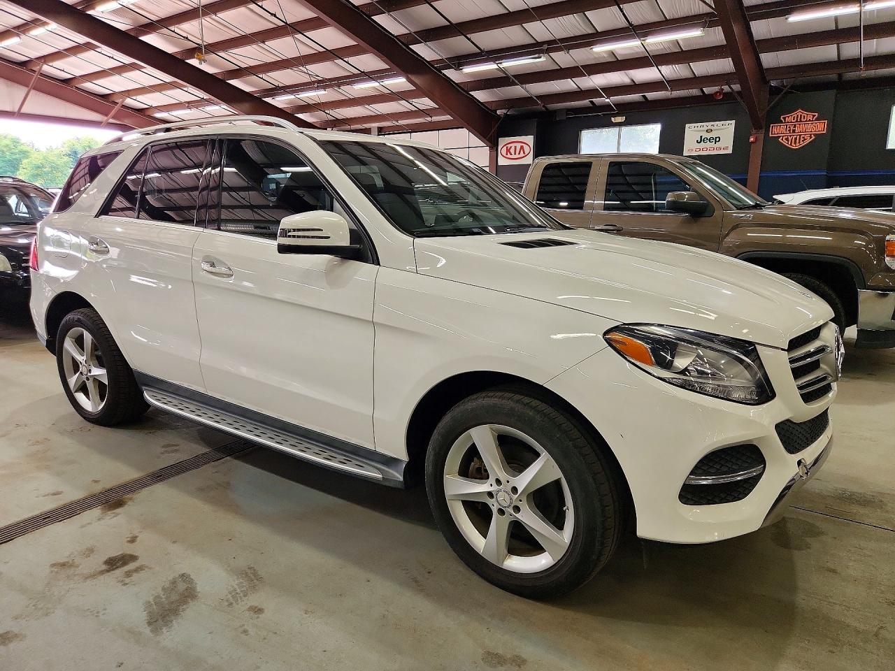 2016 MERCEDES-BENZ GLE 300D 4MATIC — снимка 4