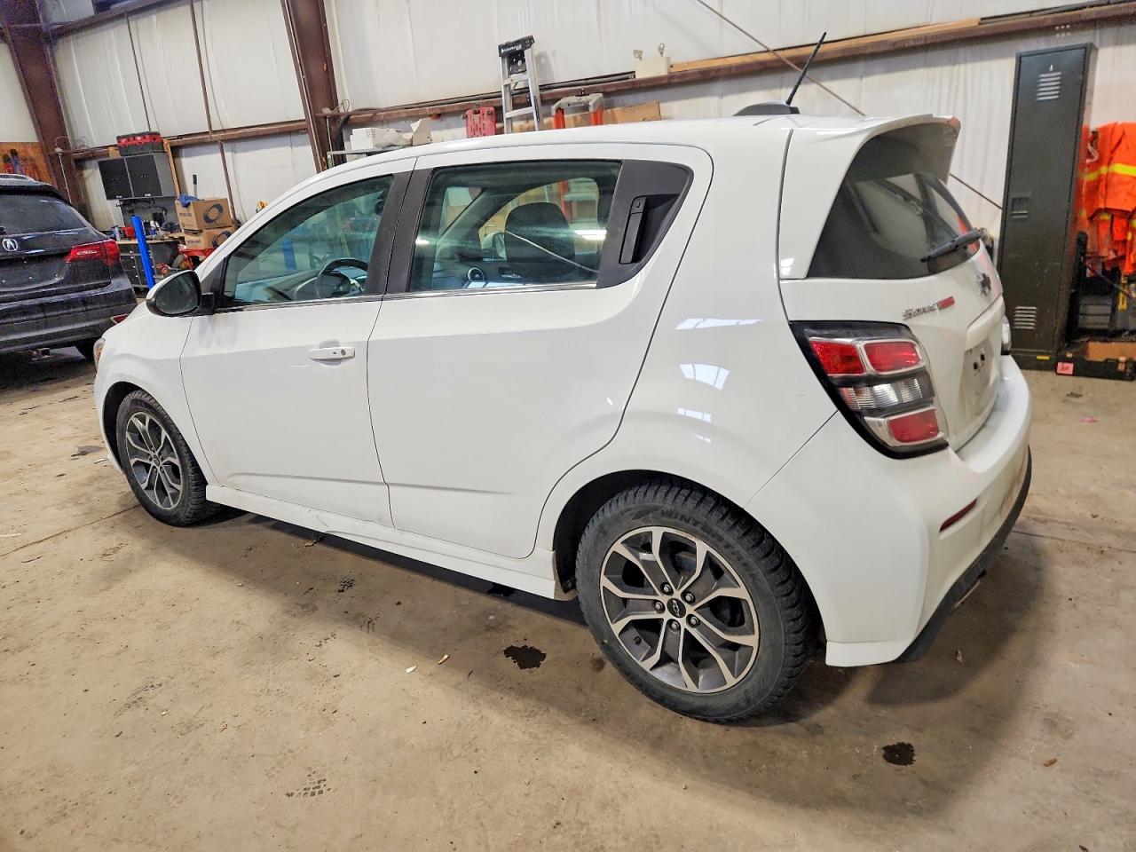 2018 CHEVROLET SONIC LT — снимка 2