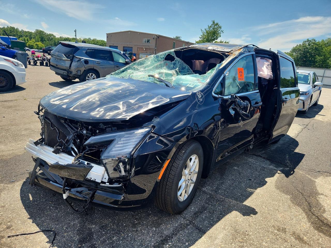 2027 CHRYSLER PACIFICA SELECT