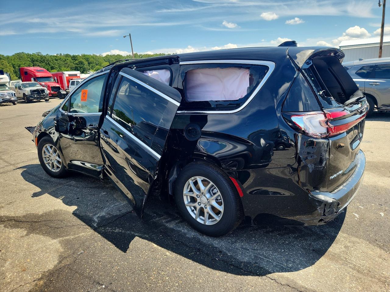 2027 CHRYSLER PACIFICA SELECT — снимка 2