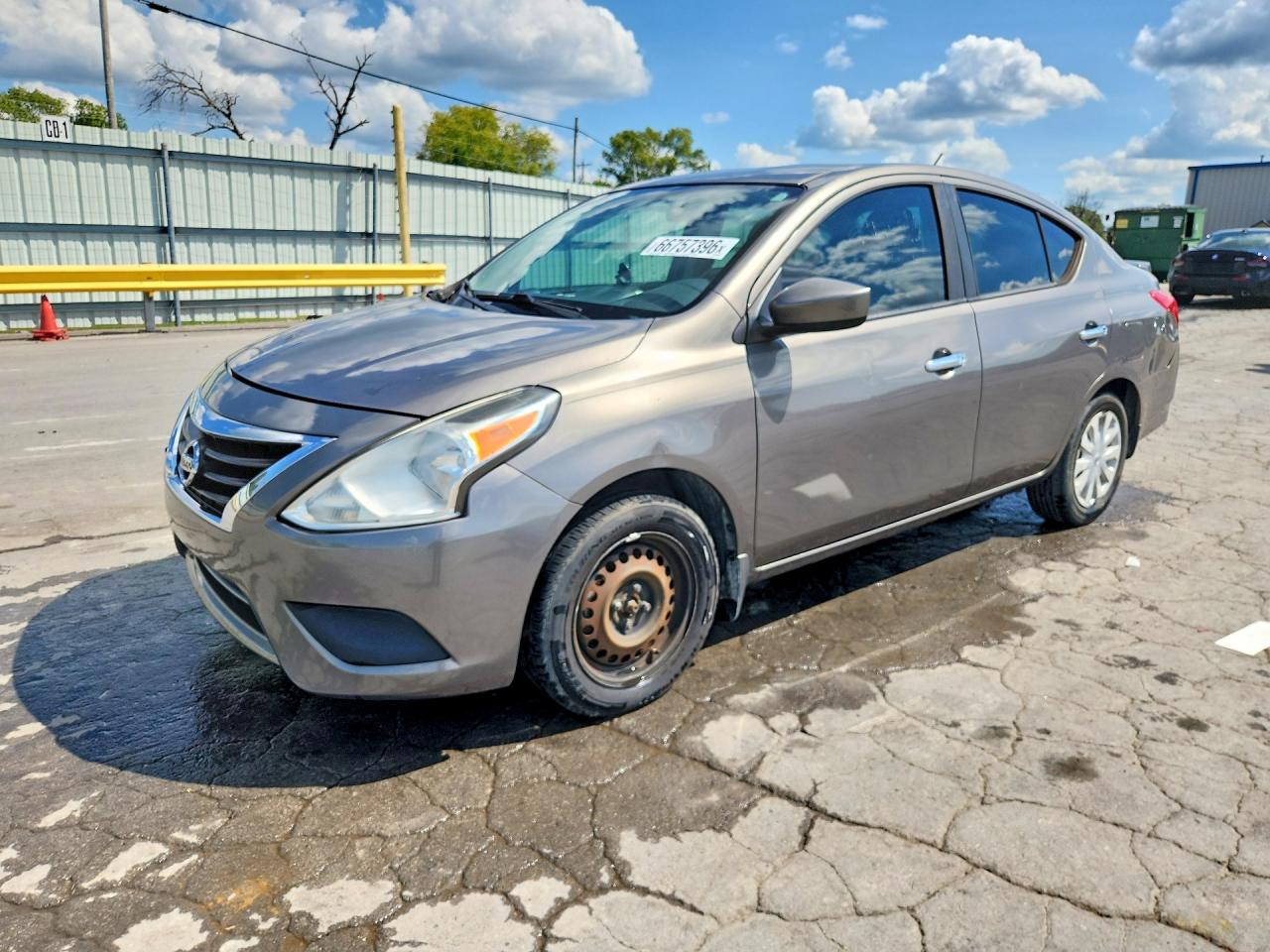 2015 NISSAN VERSA 1.6 SV