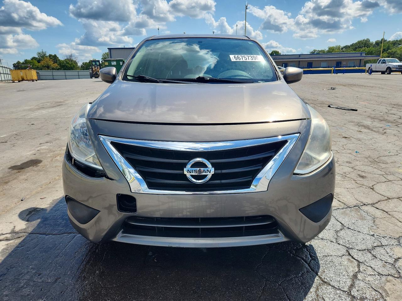 2015 NISSAN VERSA 1.6 SV — снимка 5
