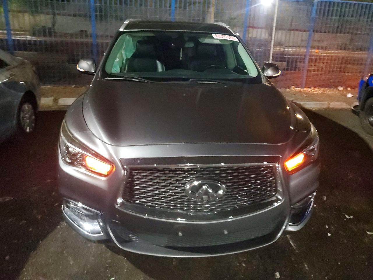 2019 INFINITI QX60 LUXE — снимка 5